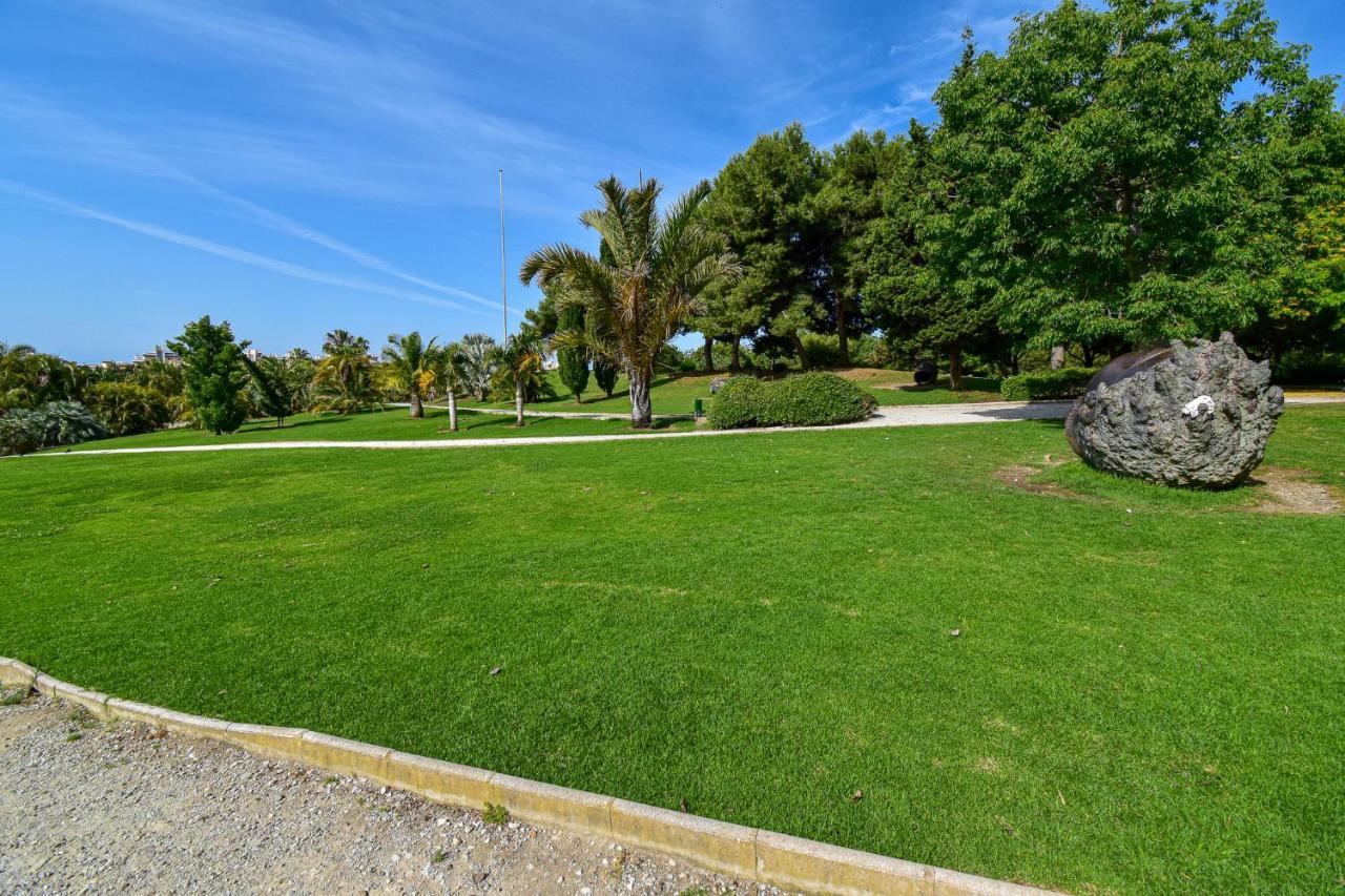 Minerva, Benalmadena Costa, Stunning Sea & Mountain View, 1 Bedroom Apartment Dış mekan fotoğraf
